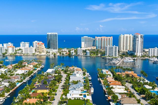 10 Pelican Drive, Fort Lauderdale, FL 33301