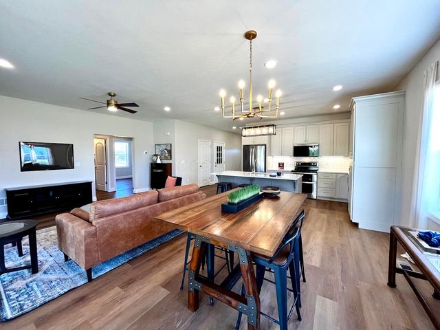 35 Pickett Court, Chillicothe, OH 45601