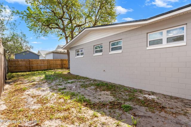 515 Poinsettia Avenue, Titusville, FL 32796