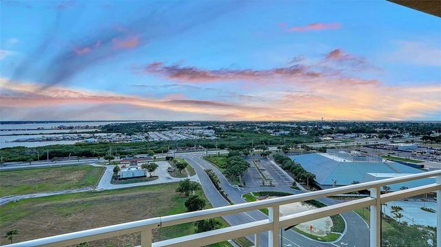 140 RIVIERA DUNES WAY 1204, Palmetto, FL 34221