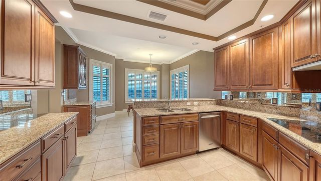 140 RIVIERA DUNES WAY 1204, Palmetto, FL 34221