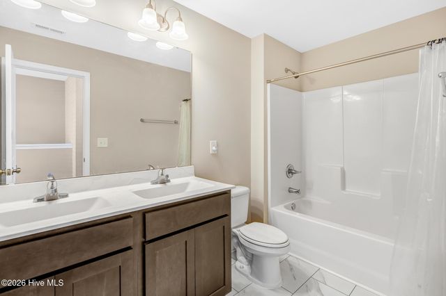 816 Heart Wood Loop Road NE, Leland, NC 28451
