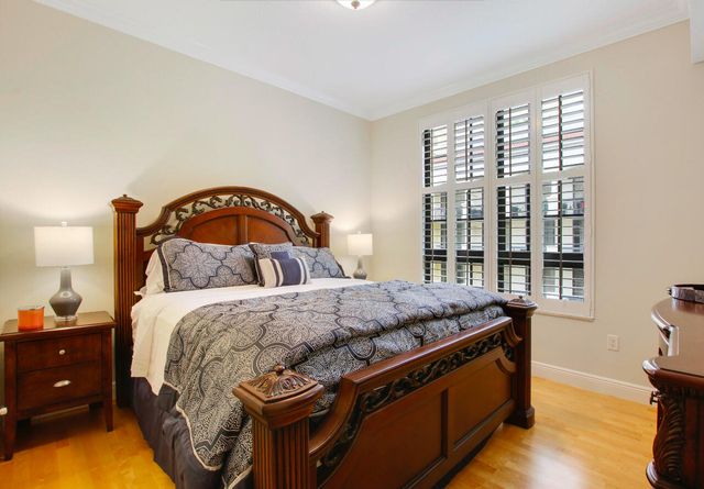 701 S Olive Avenue 2008, West Palm Beach, FL 33401