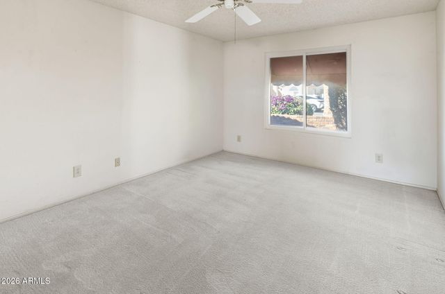 26405 S GREENCASTLE Drive, Sun Lakes, AZ 85248