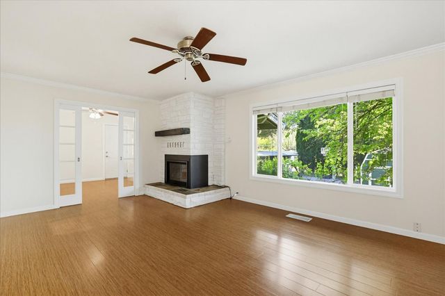 15301-15303 Indian Springs Rd, Penn Valley, CA 95946