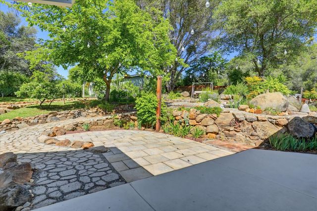 15301-15303 Indian Springs Rd, Penn Valley, CA 95946