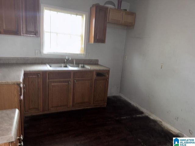1133 SLOAN AVENUE, Tarrant, AL 35217