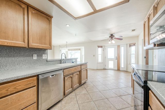 24620 Auberry Road, Clovis, CA 93619