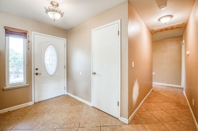24620 Auberry Road, Clovis, CA 93619