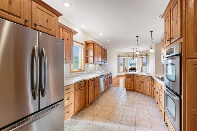 48855 Howard Drive, Lawrence, MI 49064