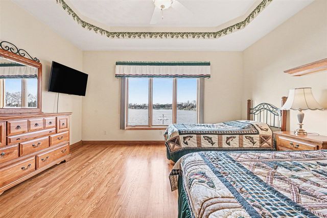 48855 Howard Drive, Lawrence, MI 49064