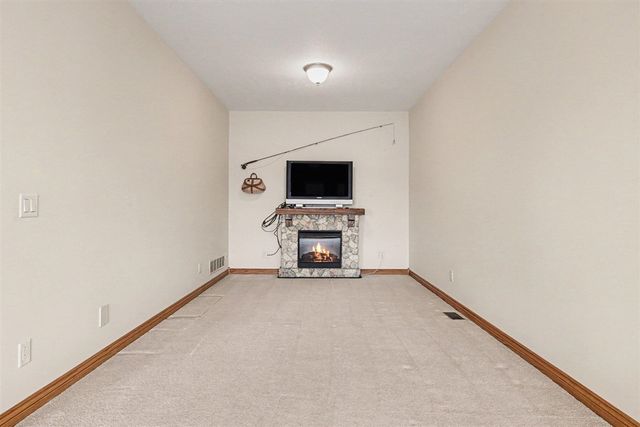 48855 Howard Drive, Lawrence, MI 49064