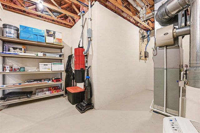 48855 Howard Drive, Lawrence, MI 49064