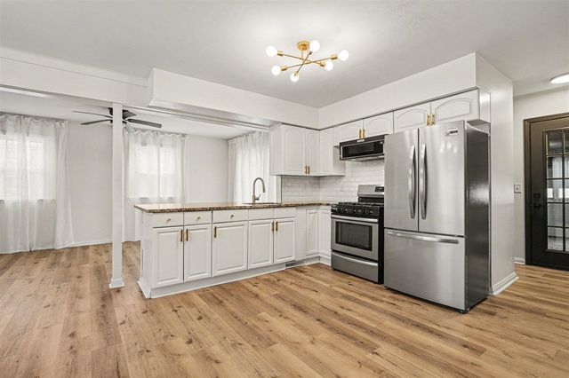 5632 Castleton Lane, Kalamazoo, MI 49009