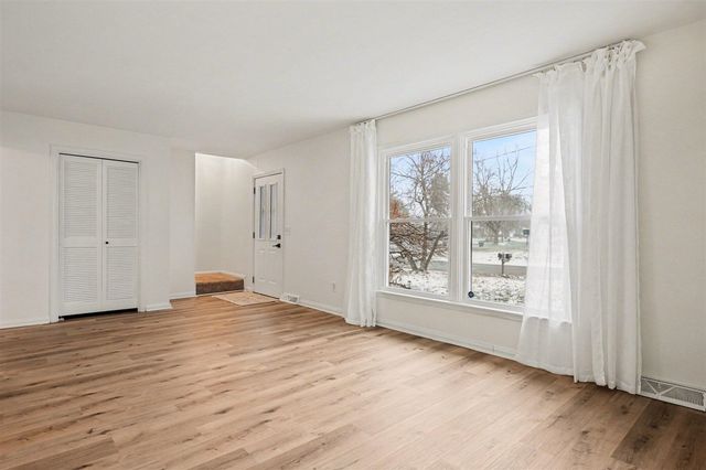 5632 Castleton Lane, Kalamazoo, MI 49009