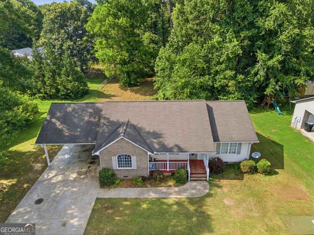 201 Briarwood Circle, Summerville, GA 30747
