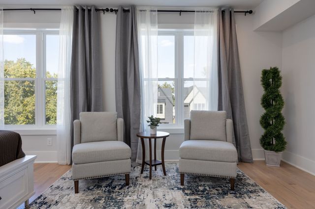 521 Camden Dr, Nashville, TN 37211