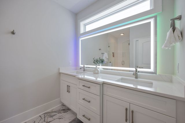 521 Camden Dr, Nashville, TN 37211