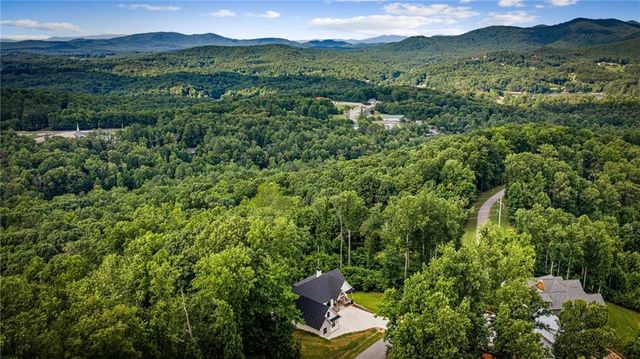 228 Winding Ridge, Blairsville, GA 30512