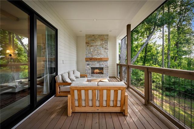 228 Winding Ridge, Blairsville, GA 30512