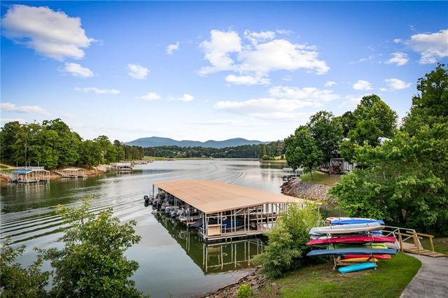 228 Winding Ridge, Blairsville, GA 30512