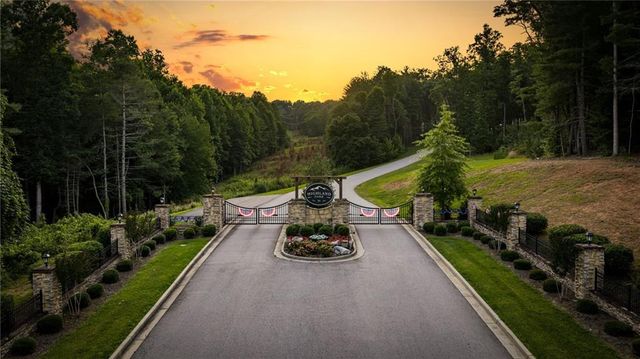 228 Winding Ridge, Blairsville, GA 30512