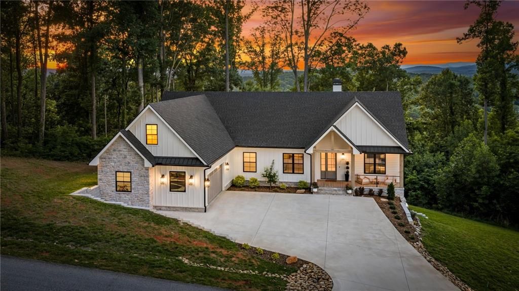 228 Winding Ridge, Blairsville, GA 30512