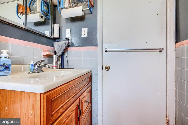 4318 SHELDON AVE, Temple Hills, MD 20748