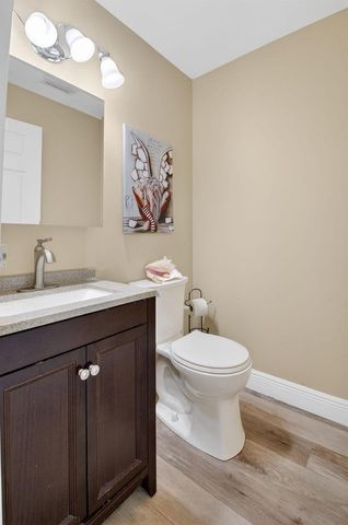 170 Valencia H, Delray Beach, FL 33446