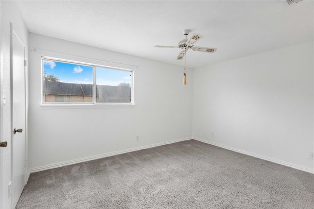 6111 Beverly Hill Street 39, Houston, TX 77057