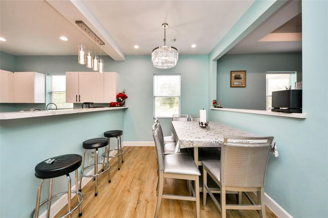 12128 County Road 37498, Cleveland, TX 77327