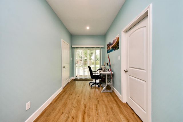 12128 County Road 37498, Cleveland, TX 77327