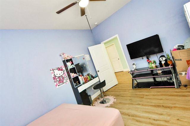 12128 County Road 37498, Cleveland, TX 77327