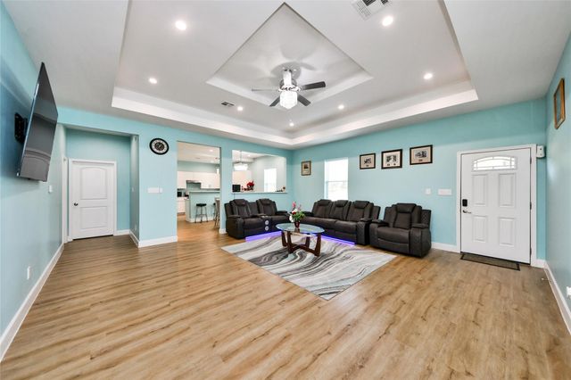 12128 County Road 37498, Cleveland, TX 77327