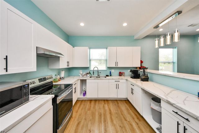 12128 County Road 37498, Cleveland, TX 77327