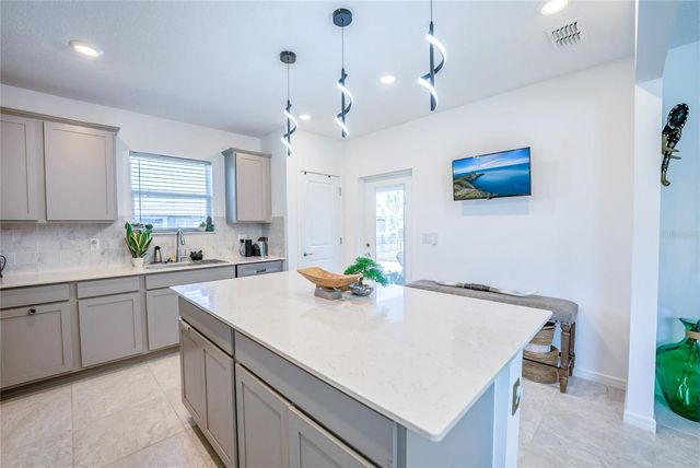 8413 SW 54TH LOOP, Ocala, FL 34481