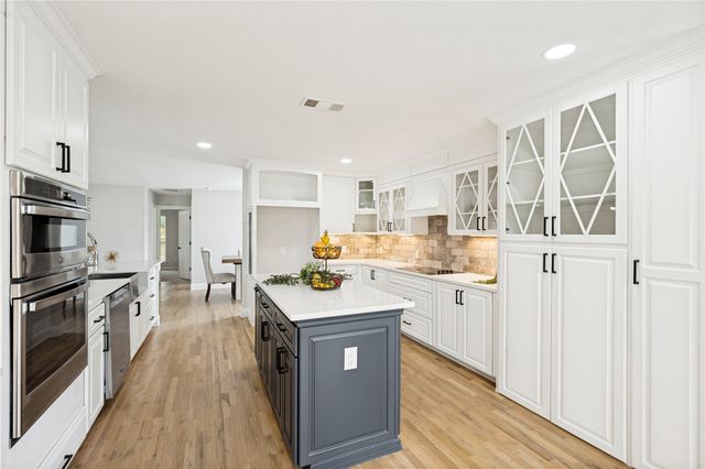 9153 Gregory Road, Sanger, TX 76266