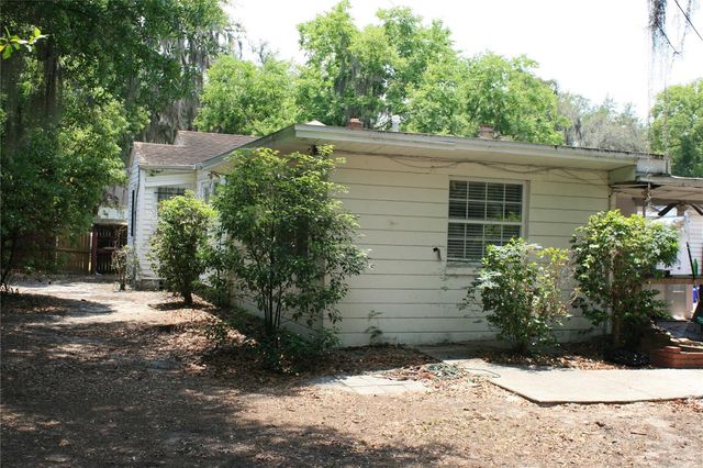 1822 NW 6TH AVENUE, Gainesville, FL 32603