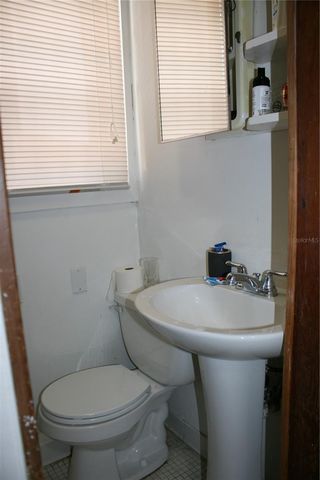 1822 NW 6TH AVENUE, Gainesville, FL 32603