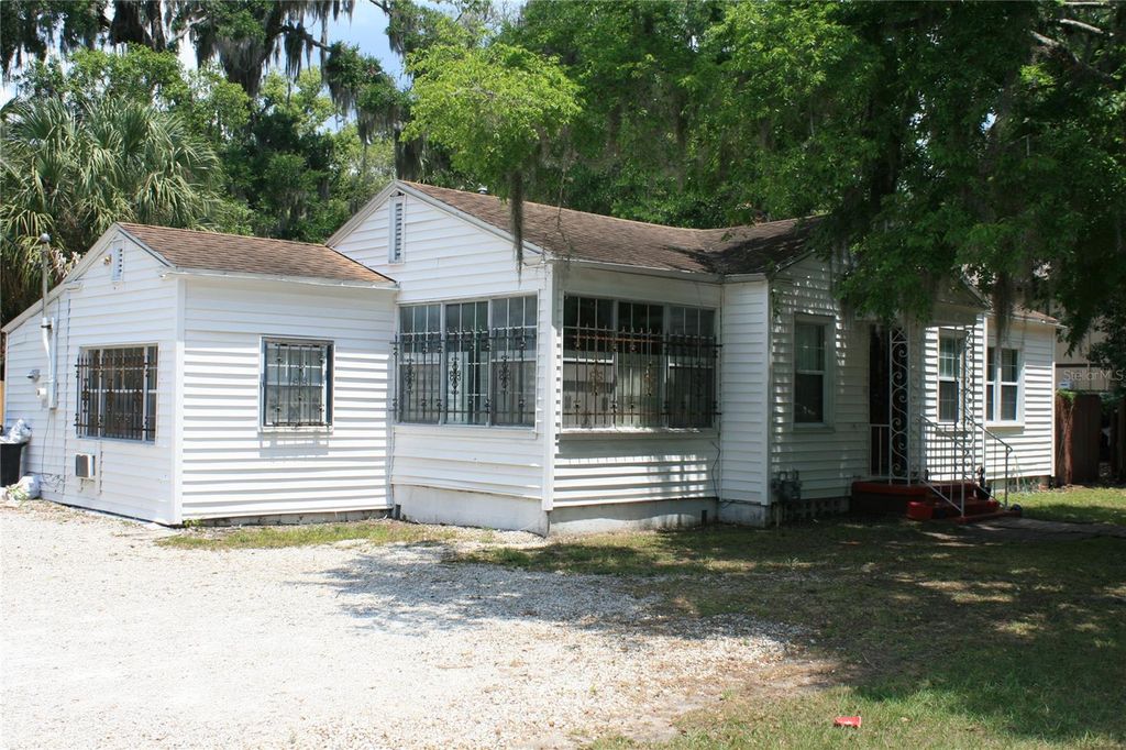1822 NW 6TH AVENUE, Gainesville, FL 32603