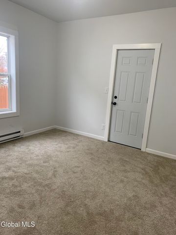 87 Kent Street, Albany, NY 12206