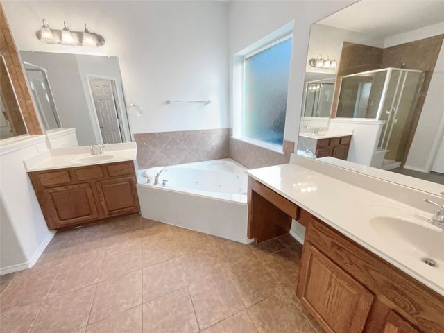 754 Ruby Court, Burleson, TX 76028