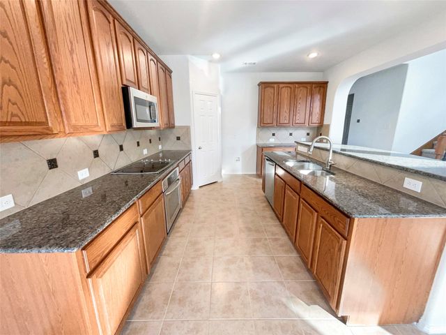 754 Ruby Court, Burleson, TX 76028