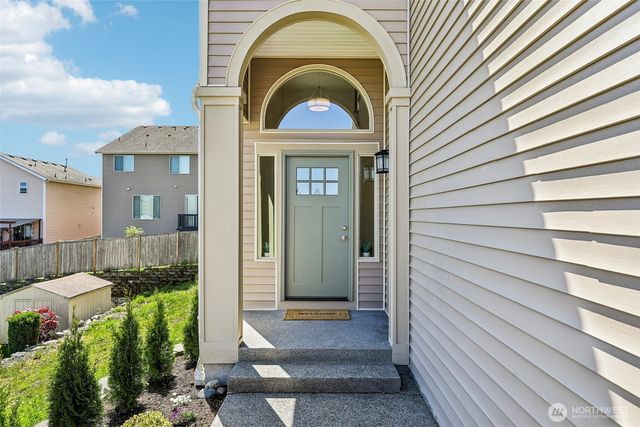 4051 E J St, Tacoma, WA 98404