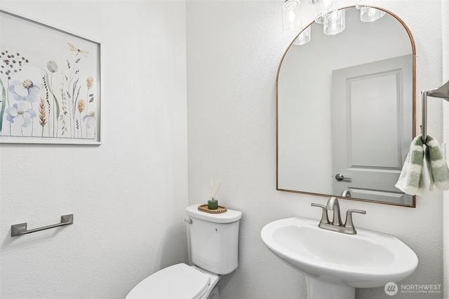 4051 E J St, Tacoma, WA 98404