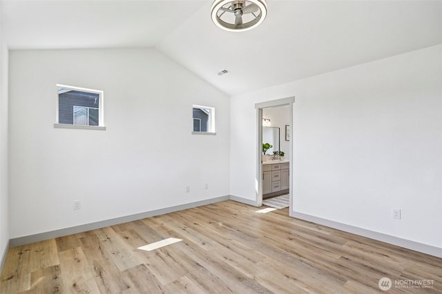 4051 E J St, Tacoma, WA 98404