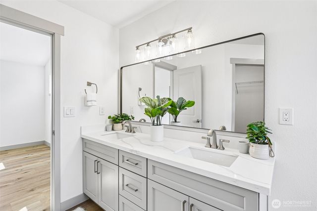 4051 E J St, Tacoma, WA 98404