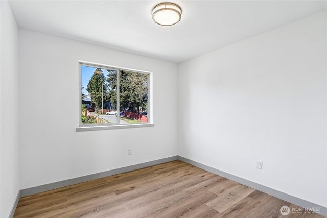 4051 E J St, Tacoma, WA 98404