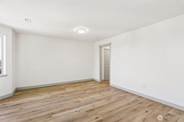 4051 E J St, Tacoma, WA 98404