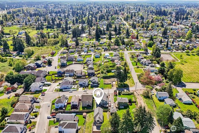 4051 E J St, Tacoma, WA 98404